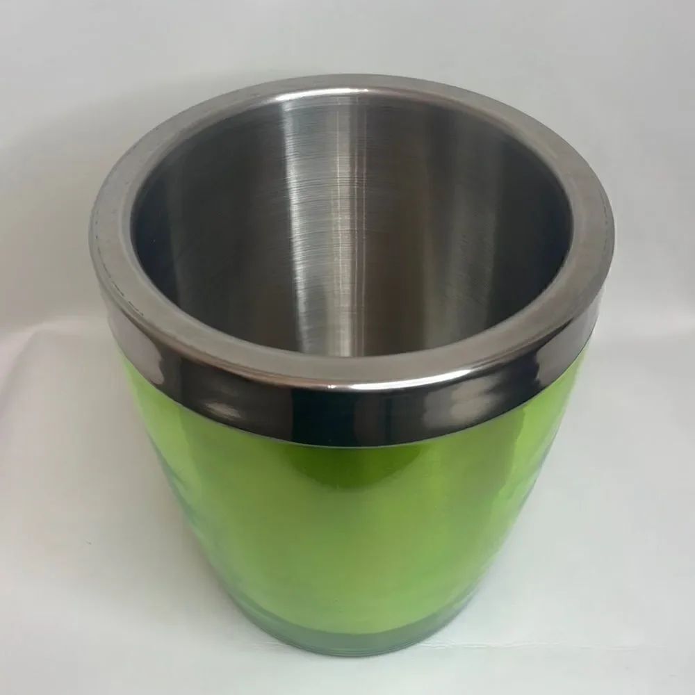 Wine Bucket Champagne Lime Green Silver 3 Quarts Or 12 Cups 8 In Tall 7 In Round